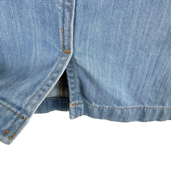 L.L. Bean Favorite Fit Cotton Light Wash Knee Length Jean Skirt Size 6 - Picture 3 of 7